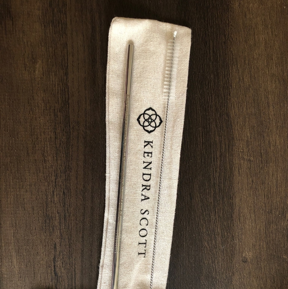 Kendra Scott Metal Straw, Carrying Pouch and Brush